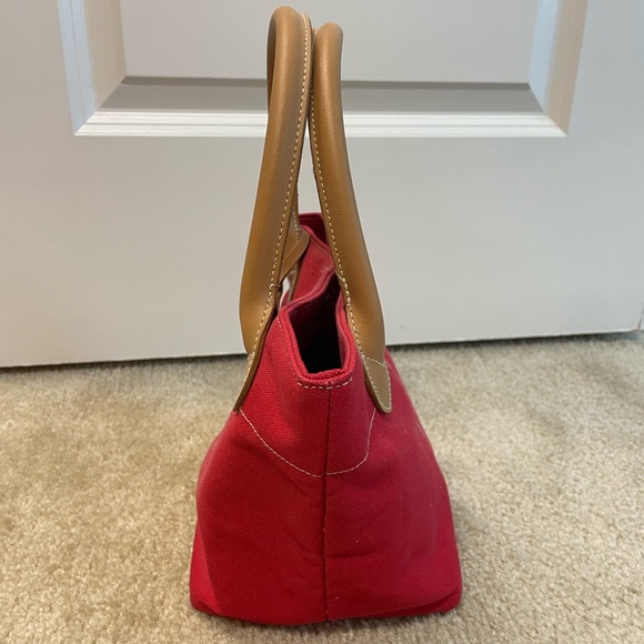 Handbags - Picture 2 of 6